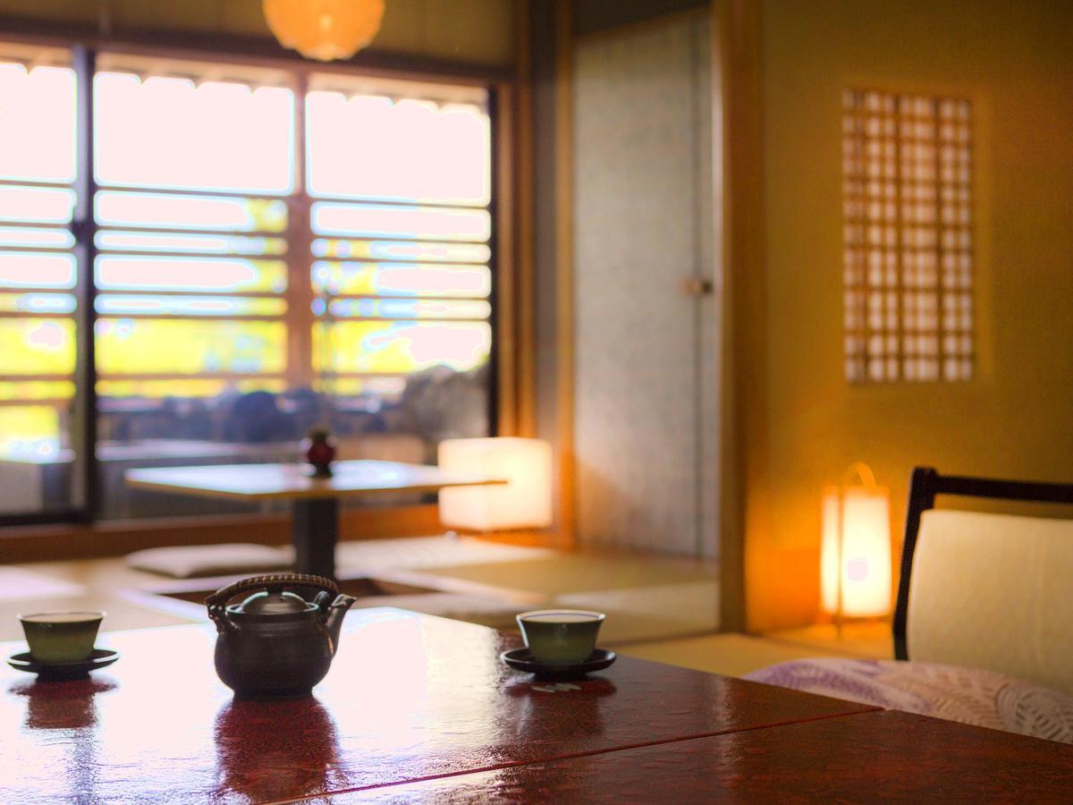 Yamashiro Onsen Midori No Yado Bansyoukaku Hotel Kaga  Esterno foto