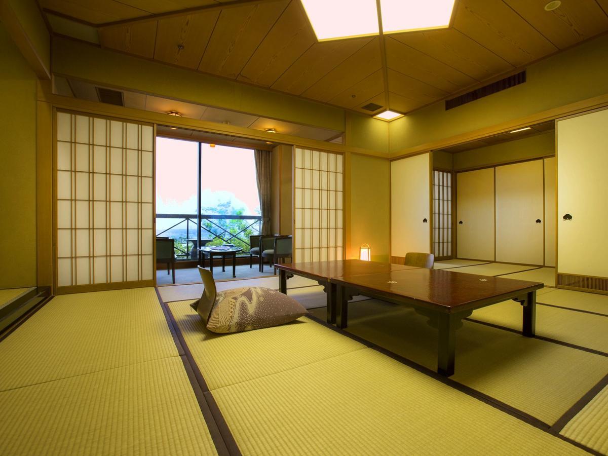 Yamashiro Onsen Midori No Yado Bansyoukaku Hotel Kaga  Esterno foto