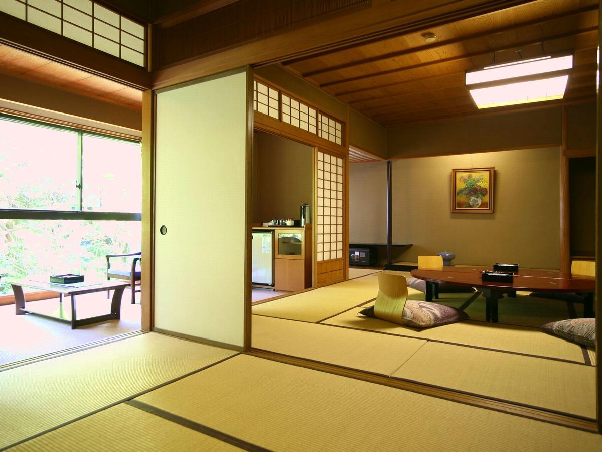 Yamashiro Onsen Midori No Yado Bansyoukaku Hotel Kaga  Esterno foto